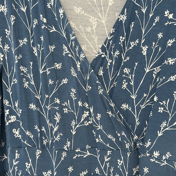 41 Hawthorn Maxi Dress - Picture 4 of 5